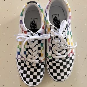 BRAND NEW Kids Checkered Vans